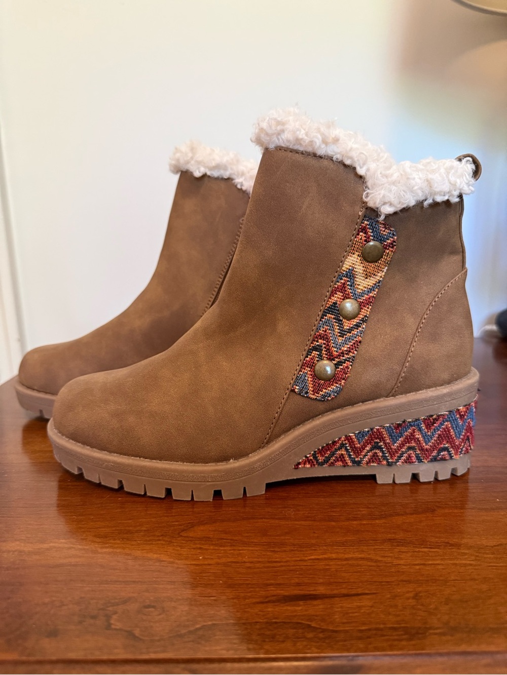Muk Luks Norway Halden Wedge Ankle Boot